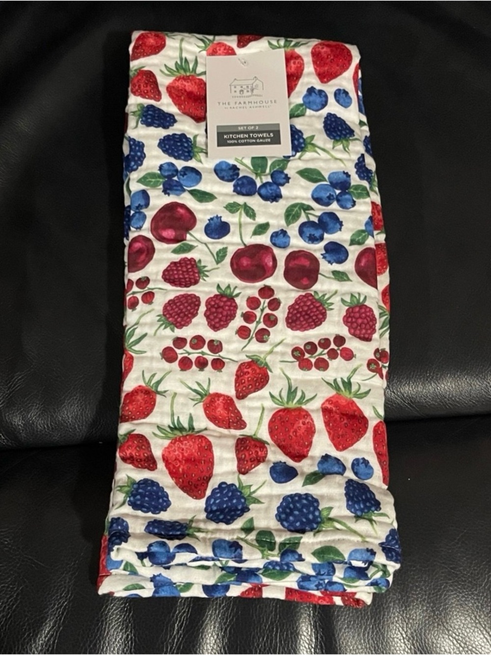 The Farmhouse by Rachel Ashwell Strawberries Kitchen Towels, Set of 2